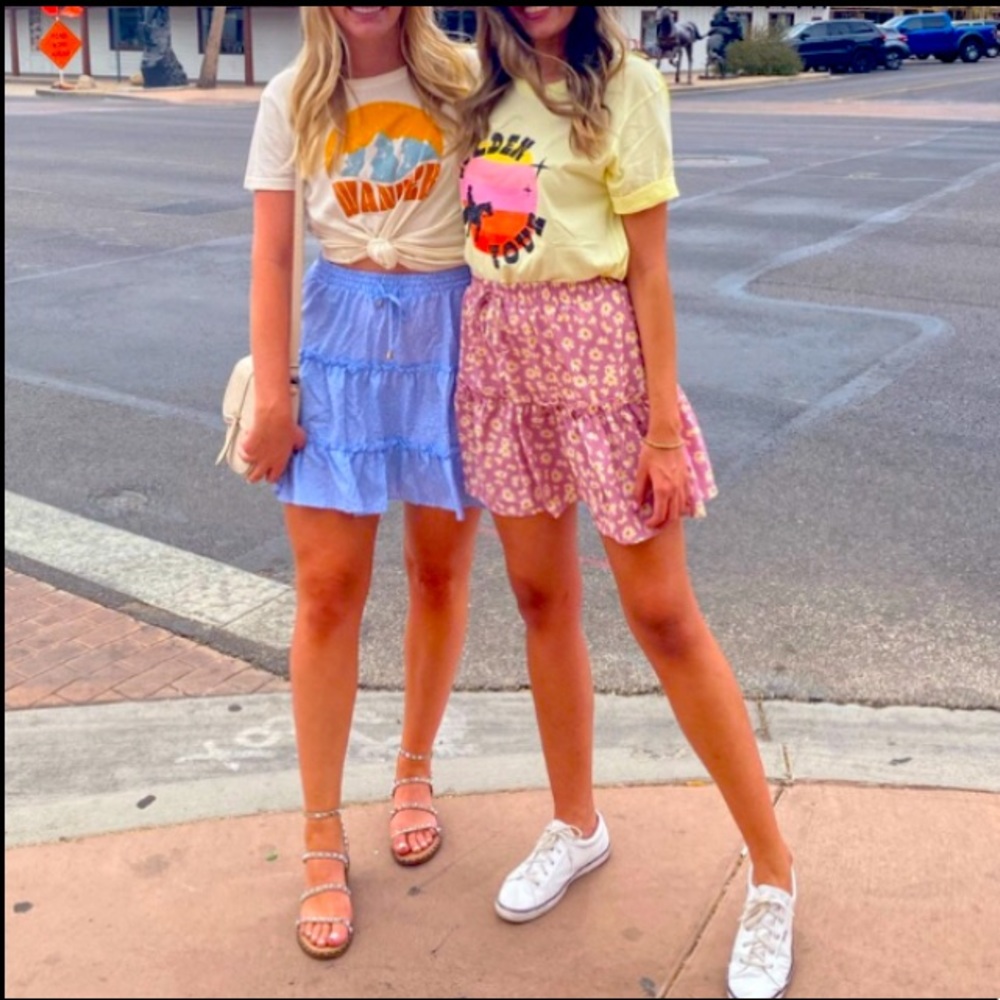 Floral mini skirt